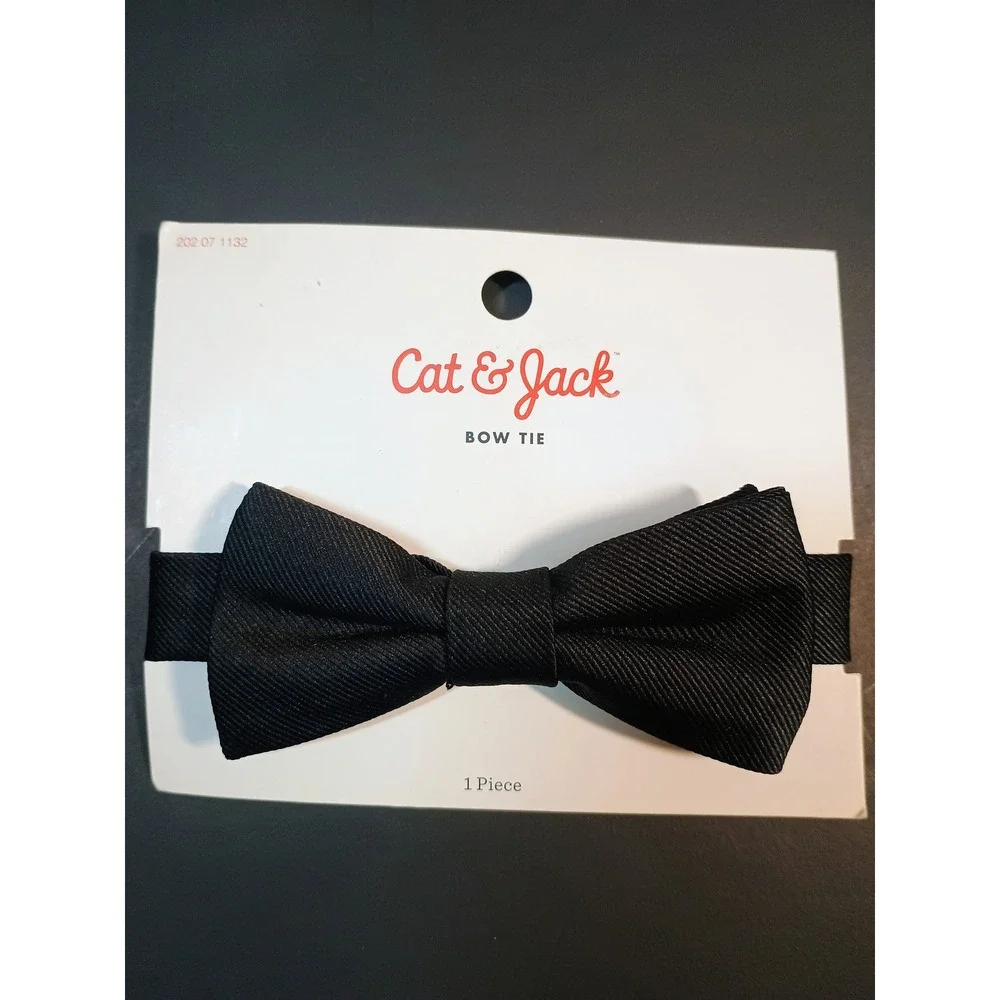 Cat & Jack Kids Black Bow Tie Pre Tied Adjustable Strap Formal‎ Occasion Target